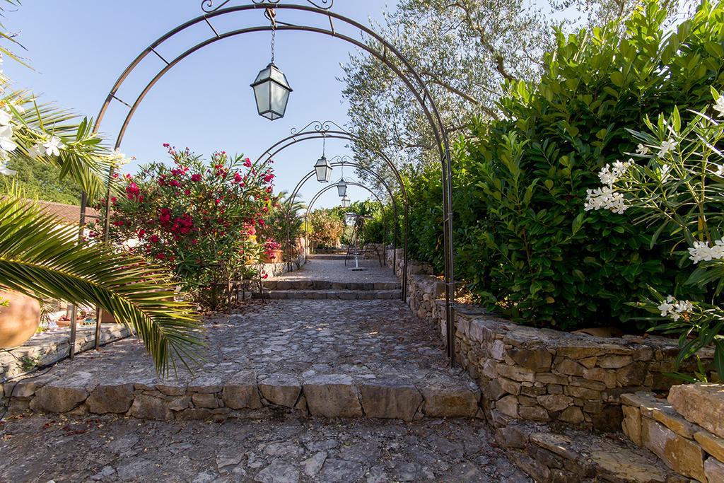 La Bastide De Valbonne Hotel Luaran gambar